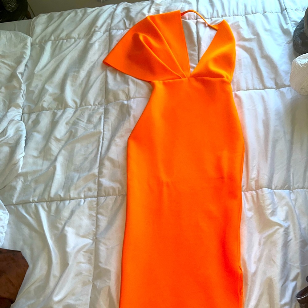 Bandage dress.